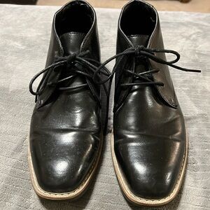 Men’s Lace Up Boots